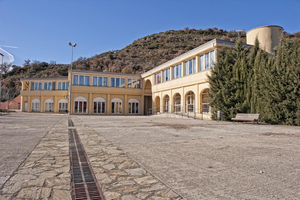 Alberg Montsec-Mur Guardia de Tremp Dış mekan fotoğraf