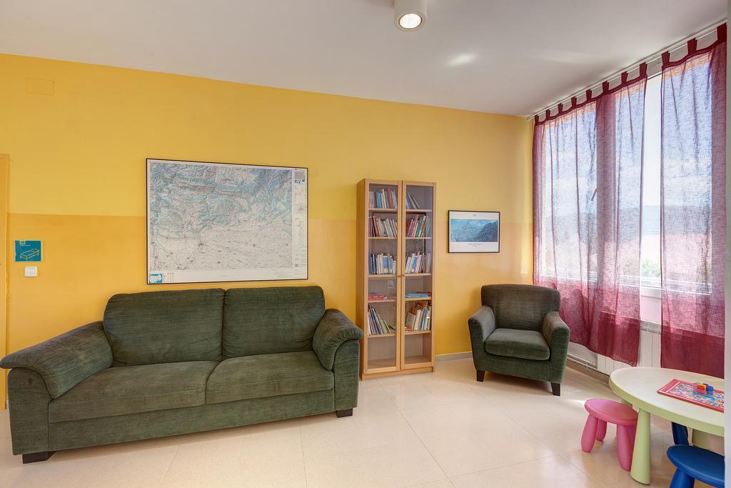Alberg Montsec-Mur Guardia de Tremp Dış mekan fotoğraf